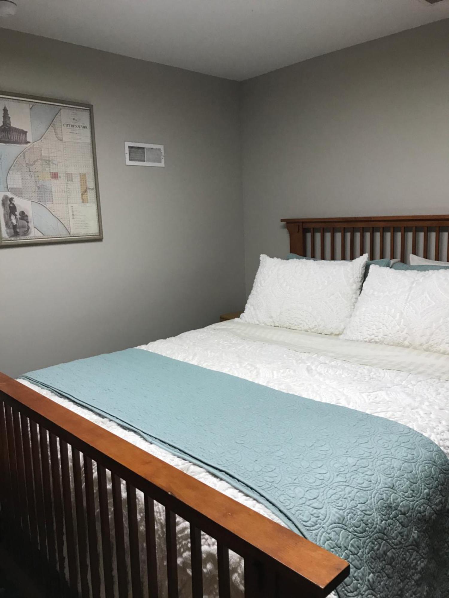 The Nauvoo Grand Bed & Breakfast Экстерьер фото